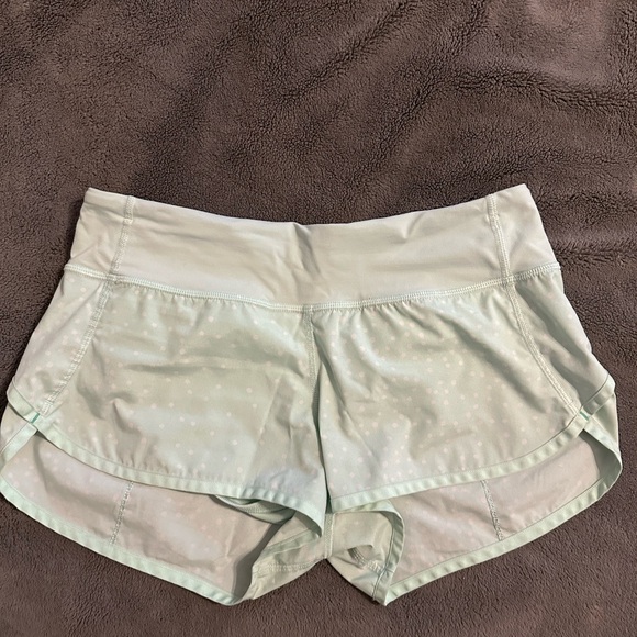 Lululemon Speedy Short - Picture 1 of 5